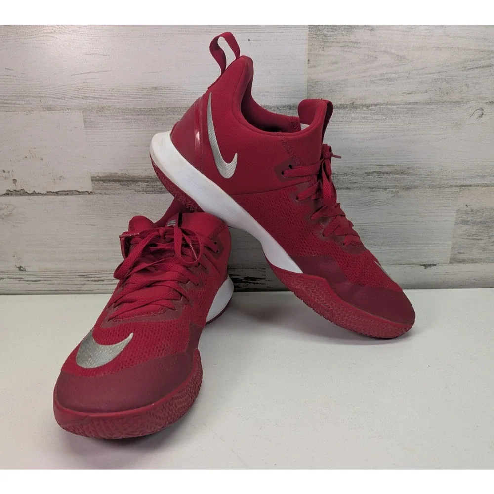 Nike Zoom Live II Shoes Mens Size 15 Red White Basketball Sneakers 942802-603